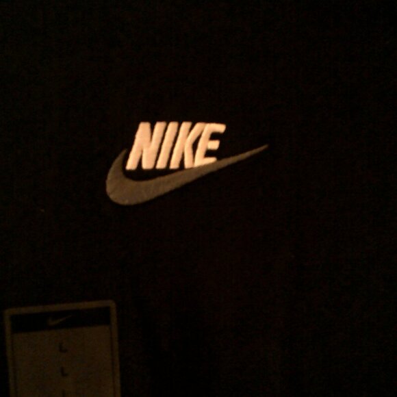 NEW NIKE SPORTSWEAR "Club Embroidered 2 Tee" MEN'S BLACK T-SHIRT LARGE AR4997-01 - Picture 2 of 7
